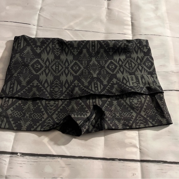 Black & Gray Tribal Print Victoria’s Secret Pink Shorts with Fold Down Waist - Picture 1 of 7